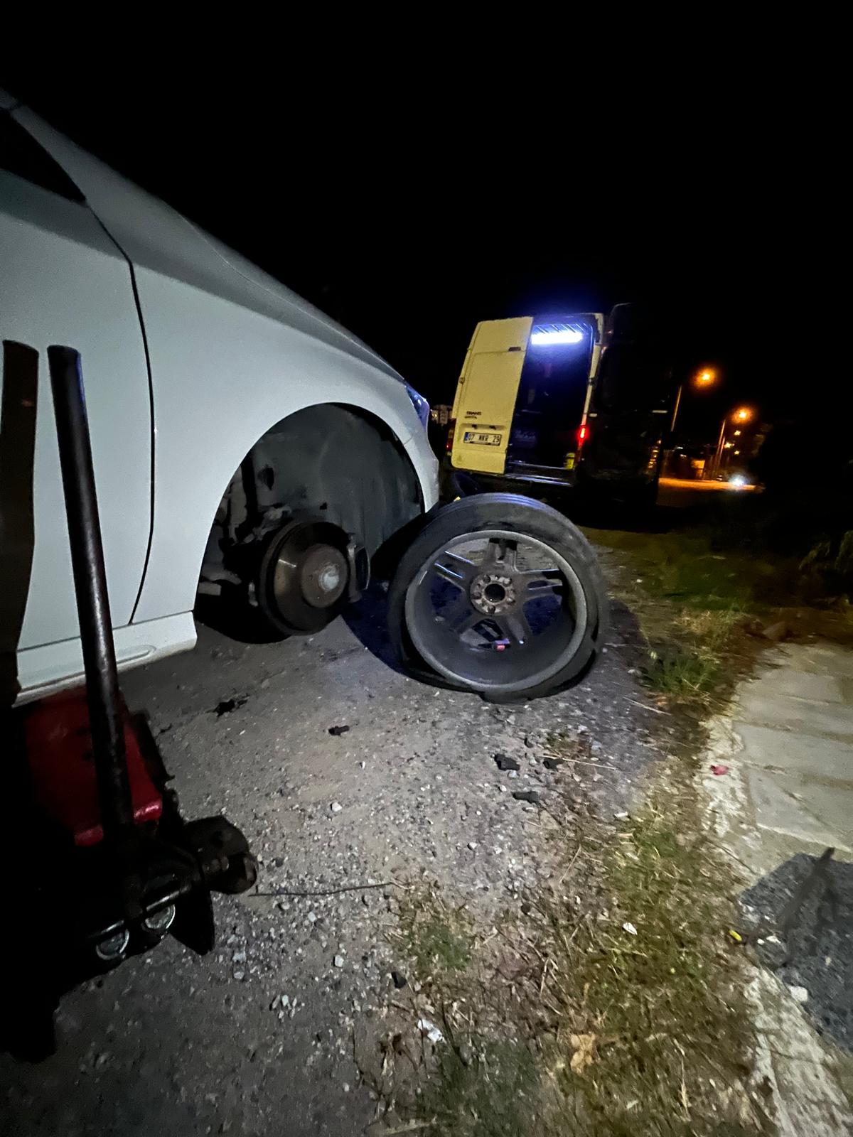 Alanya En Yakin Lastikci Saha Calismasi 9